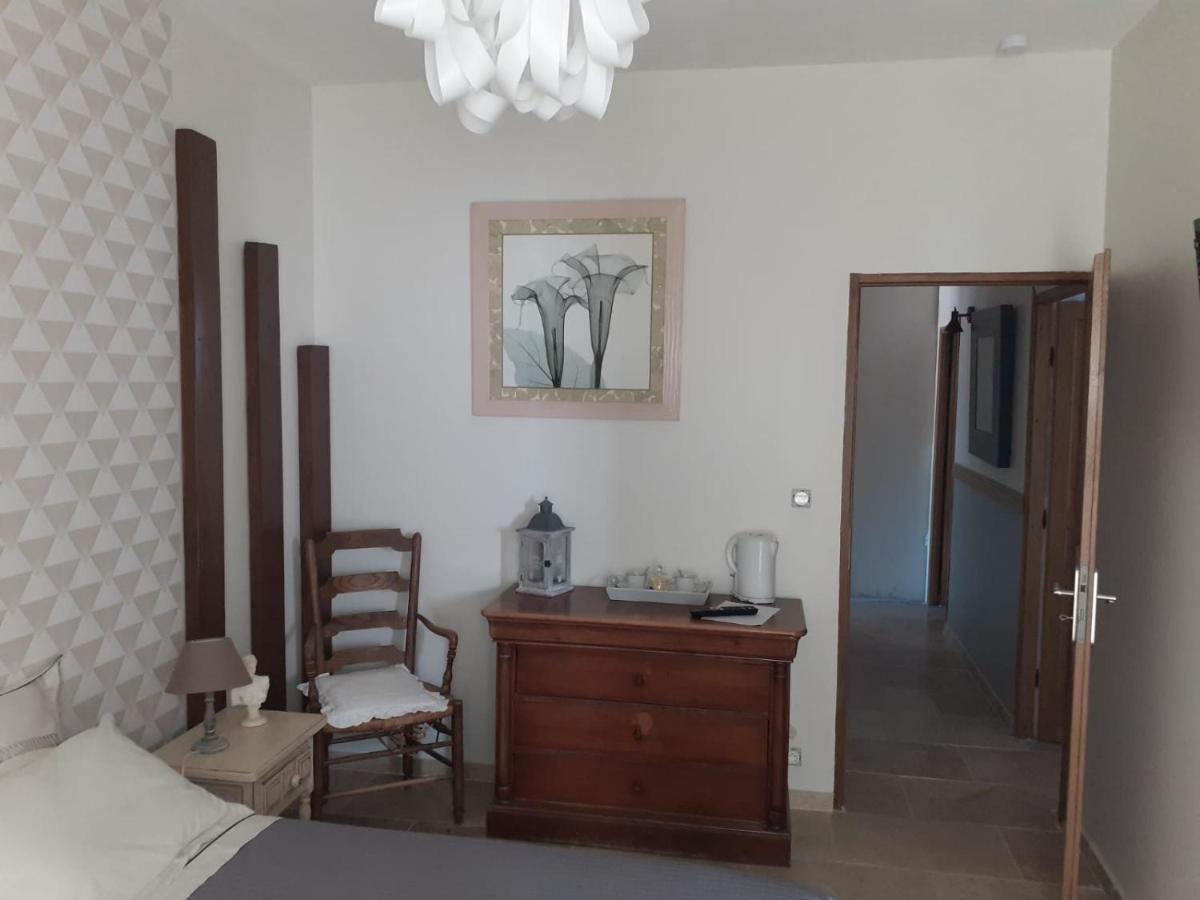 Les Olivades Bed & Breakfast Magalas Exterior photo